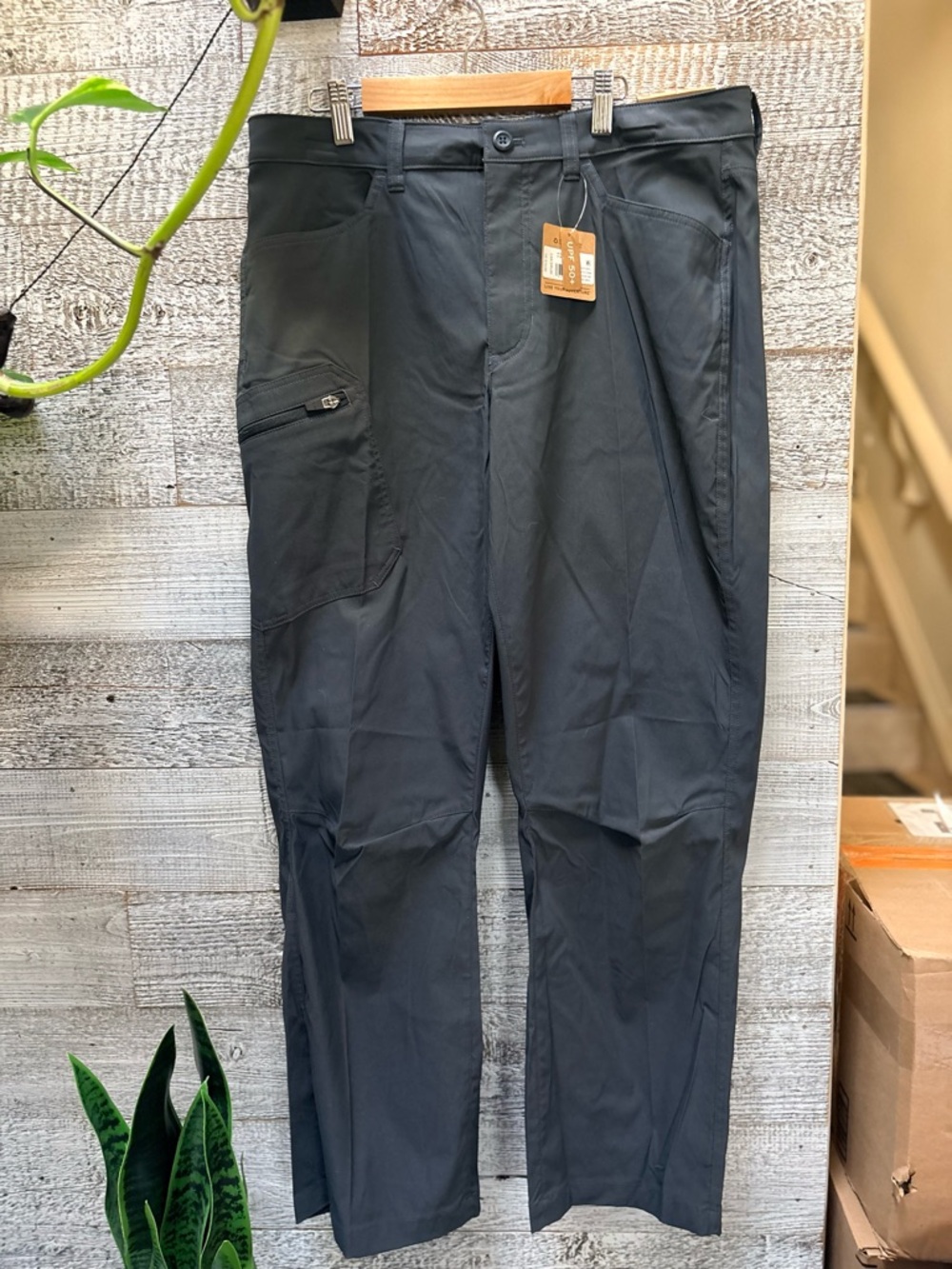 🏷 Eddie Bauer | NWT Rainier Water-Resistant Technical Pants - Men 34x30, Storm